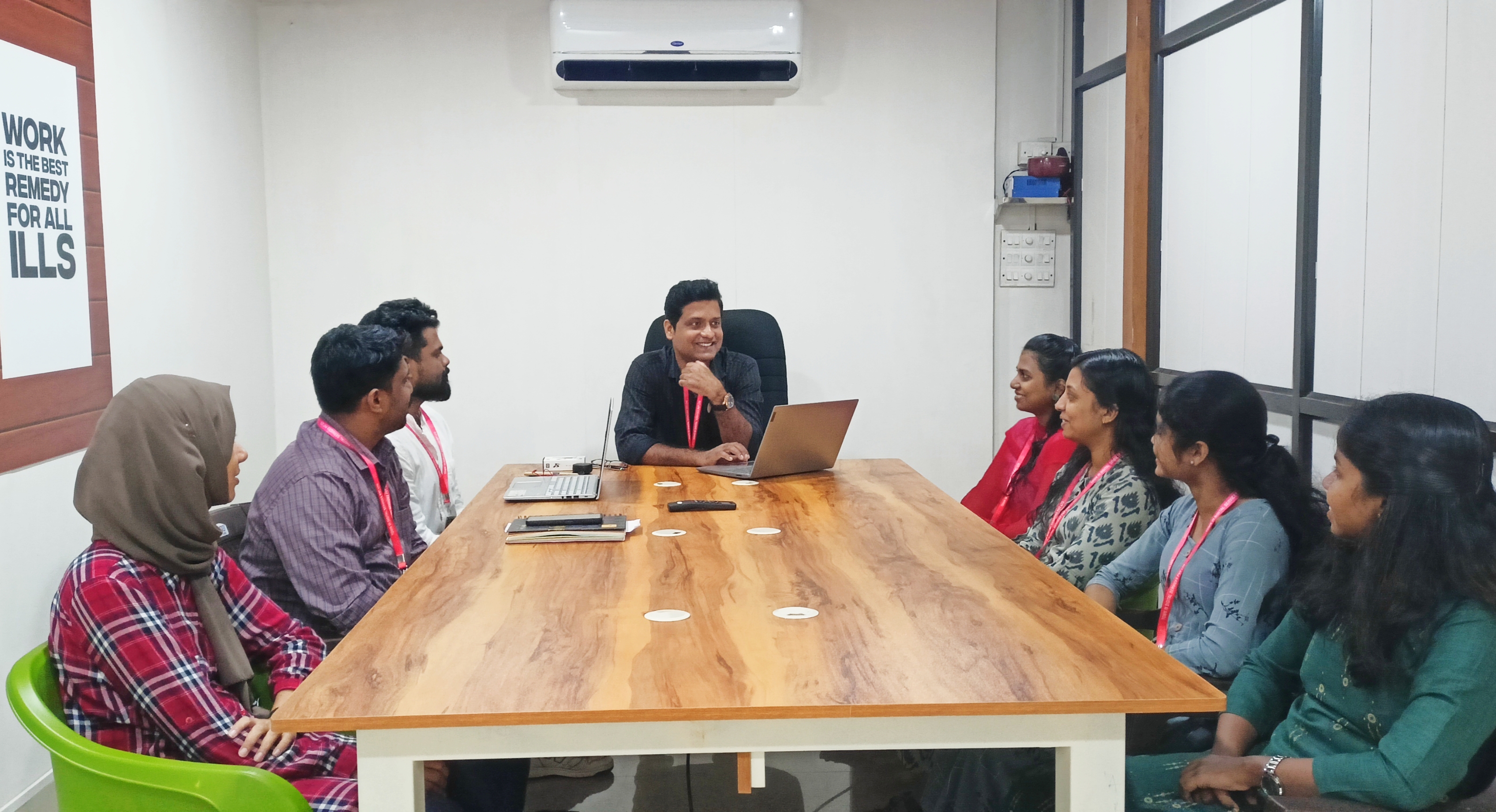 Town In Digital Services Pvt Ltd Thekkummoodu Thiruvananthapuram Online Business Directory Kerala
