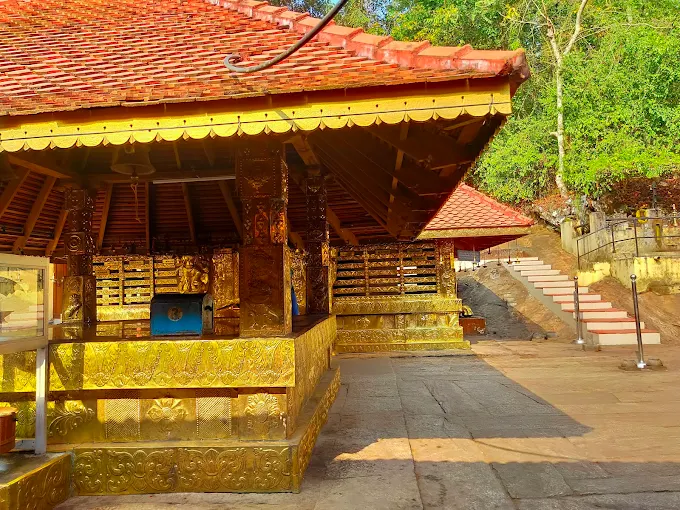 Attractions of Aruvikkara Bhagavathy Temple,