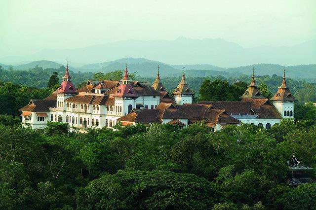 Attractions of Kowdiar Palace 