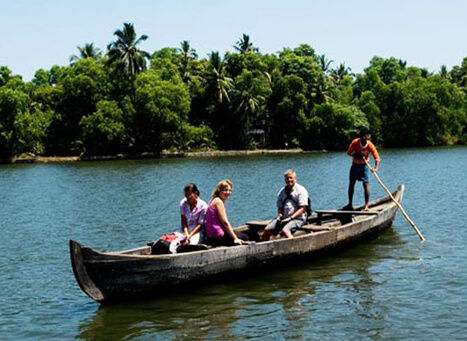 Attractions of  Ponnumthuruthu Island