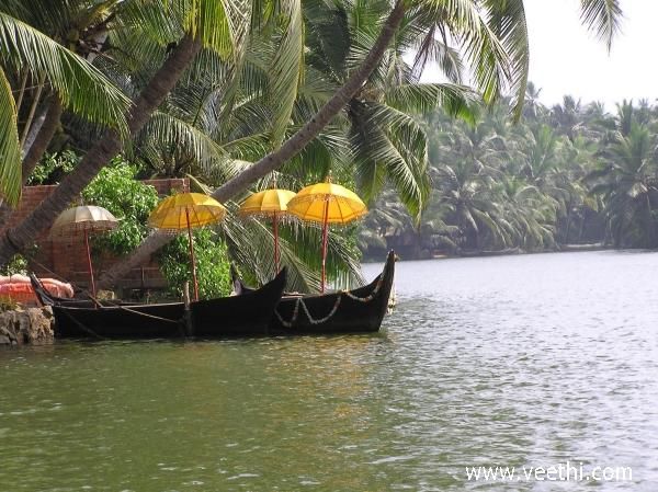 Beautiful view of Thiruvallam Backwaters Thiruvananthapuram 